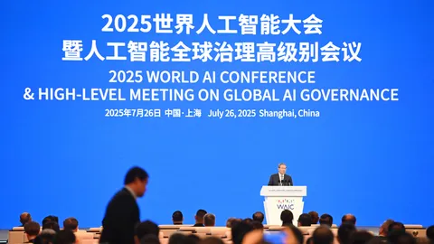 AI Distillation Controversy: Did China Really 'Steal' American AI?